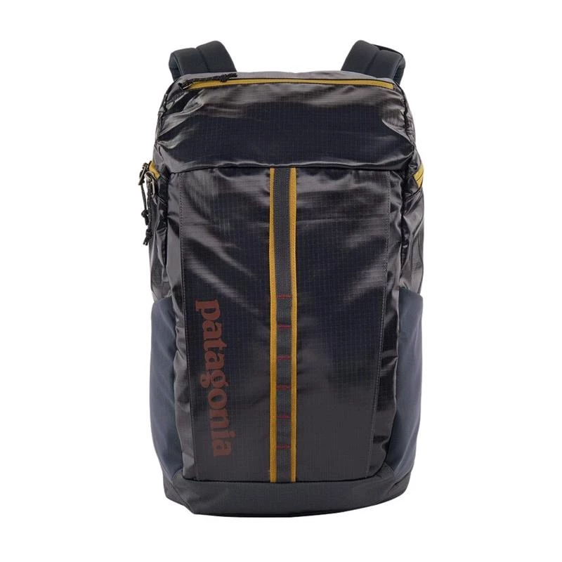 Patagonia Daypacks Women's Black Hole 23L Backpack 3 Patagonia Daypacks Women's Black Hole 23L Backpack - Image 2